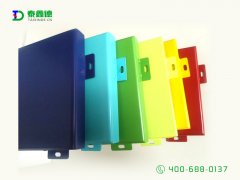 彩色铝单板